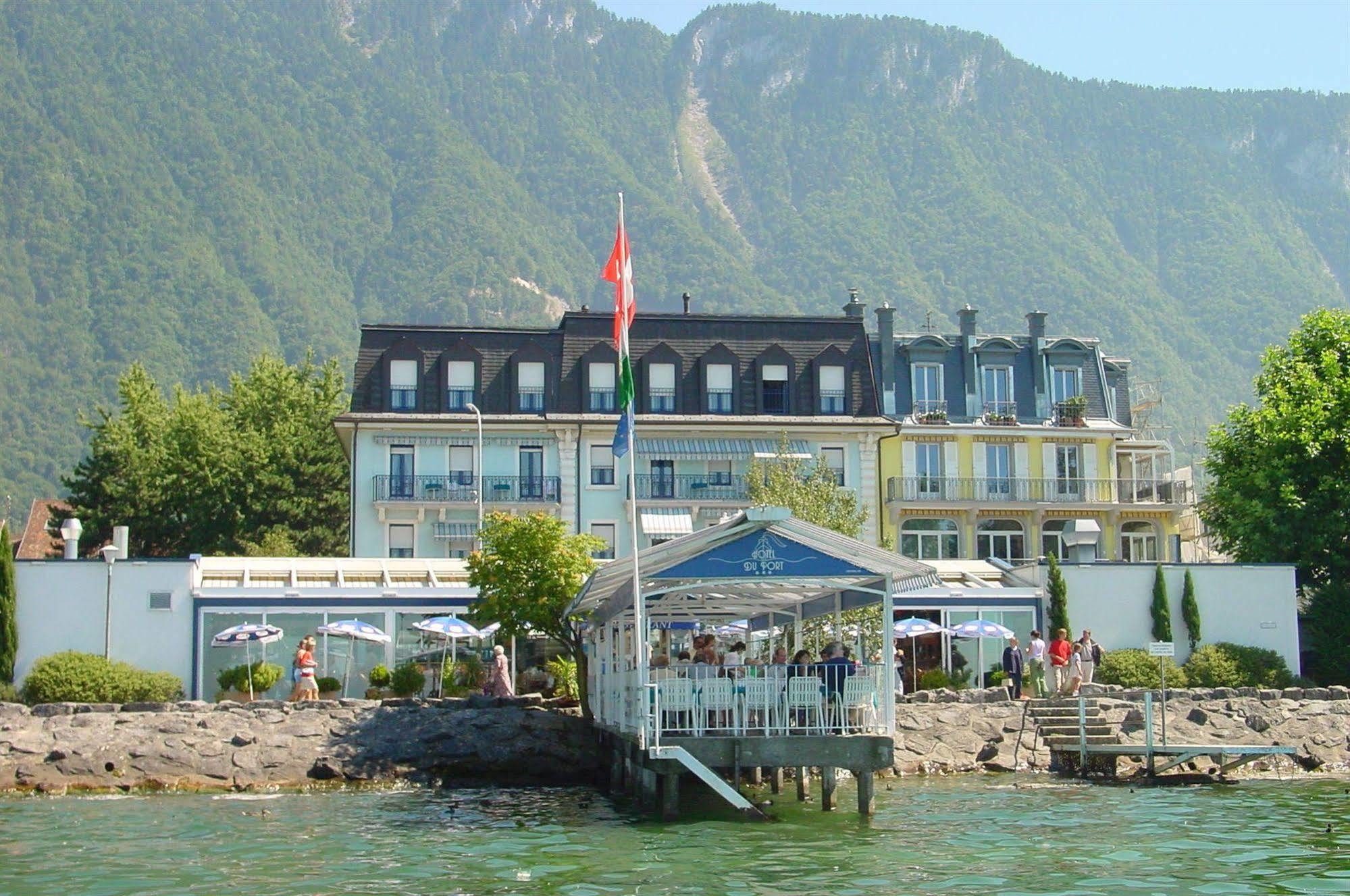 Hotel Du Port Вилньов Екстериор снимка